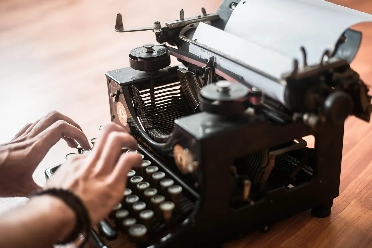 typewriter, tap, paper, write, text, tell stories, antique, old, retro, mechanically, hands, metal, typewriter, typewriter, typewriter, typewriter, typewriter, tell stories. Humorous quotes misquotes: how to bound a fabricated line's history